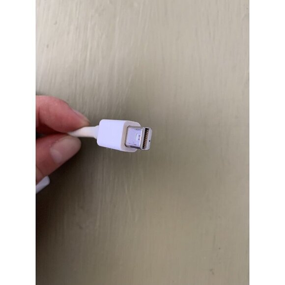 Apple Mini Display Port to VGA Adapter For MacBook Pro Mini Air IMAC - Picture 5 of 6